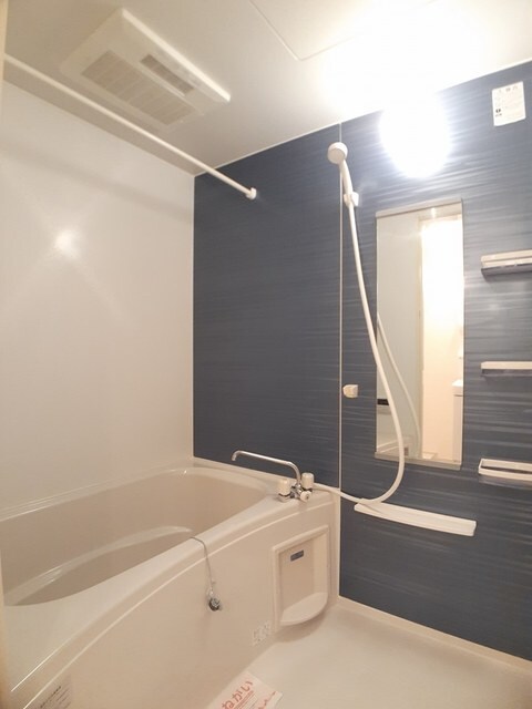  コートジュネスＢ