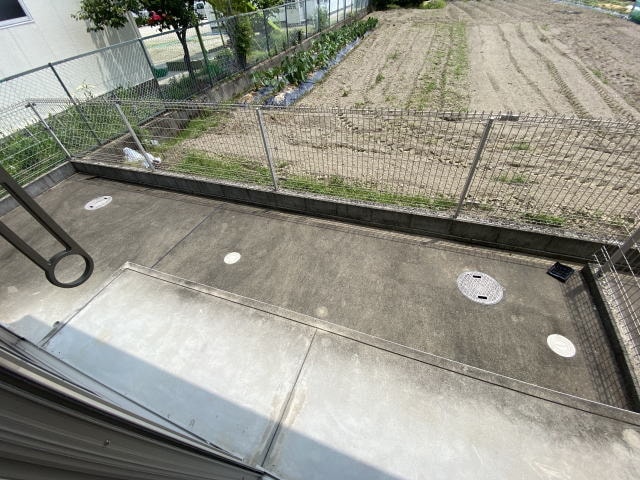 専用庭 サンセール岩出