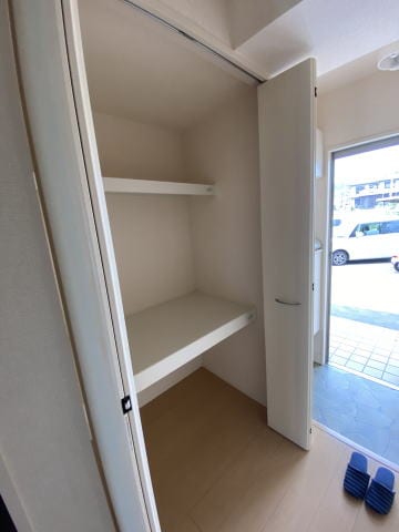  サンセール岩出