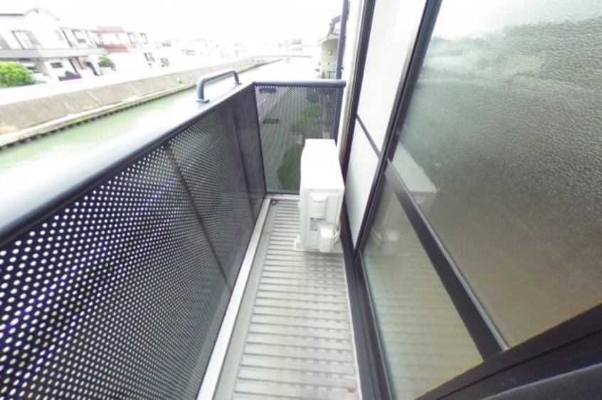  阪和線・羽衣線/和歌山駅 バス25分布引南下車:停歩5分 2階 築27年