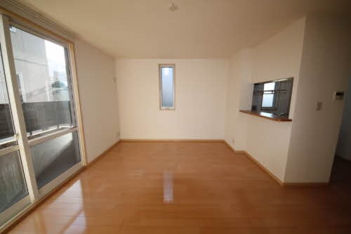  シャーメゾン紀水Ⅲ