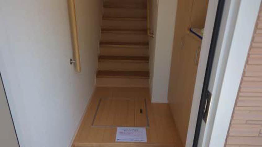  シャーメゾン１８