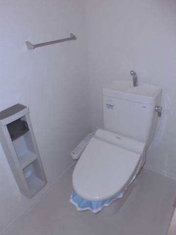  シャーメゾン六十谷