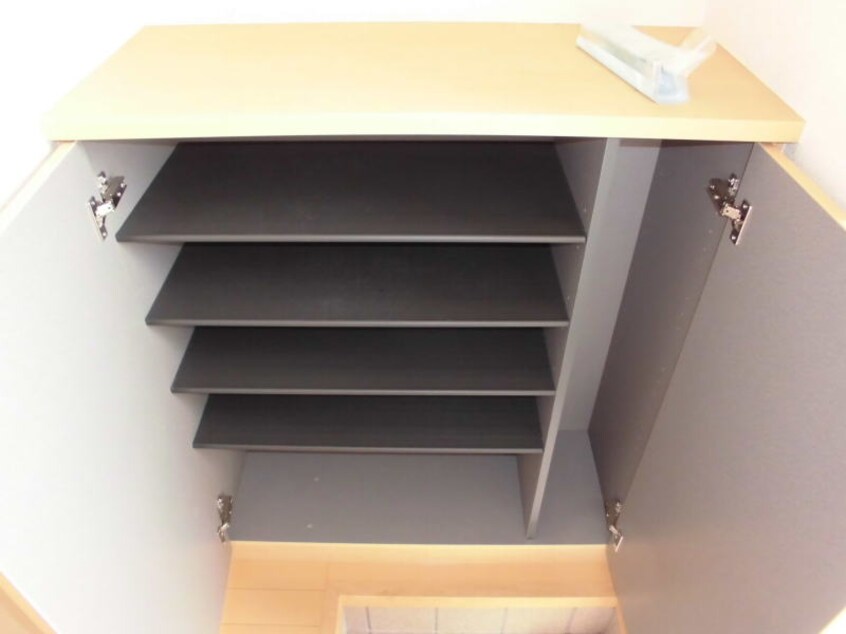  シャーメゾン六十谷