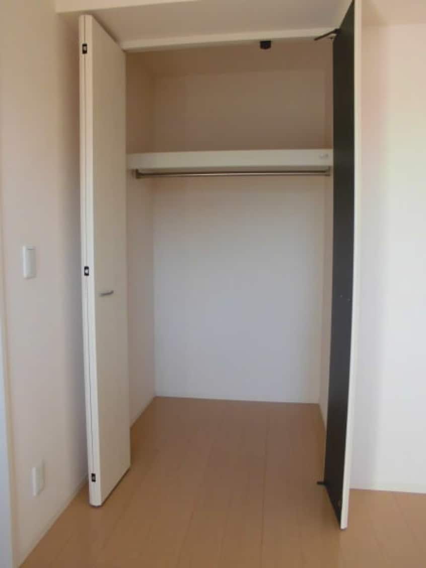  南海本線/和歌山市駅 バス25分西浜下車:停歩5分 1階 築15年