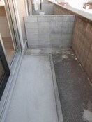 庭 南海本線/和歌山市駅 バス25分西浜下車:停歩5分 1階 築15年