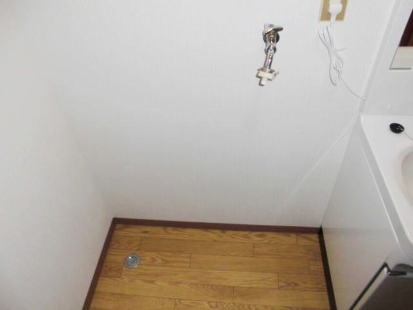 同仕様 ハイツ塩屋