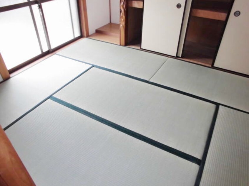 同仕様 ハイツ塩屋