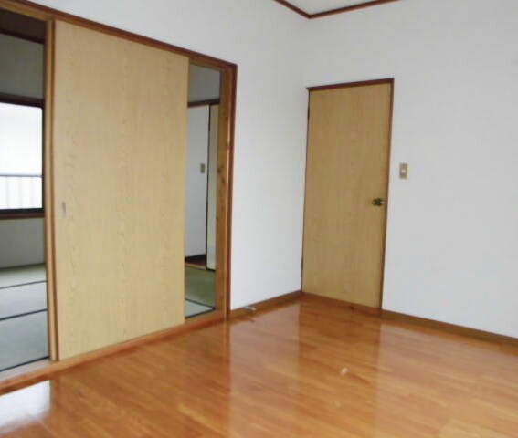 同仕様 ハイツ塩屋