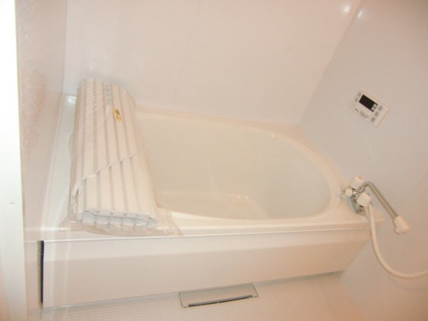  シャーメゾン紀伊