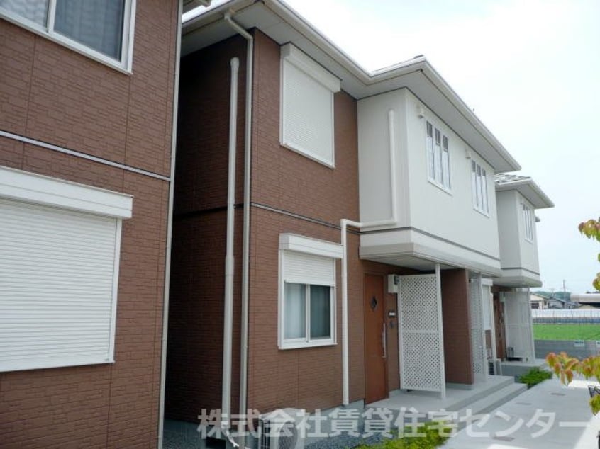  シャーメゾン西庄