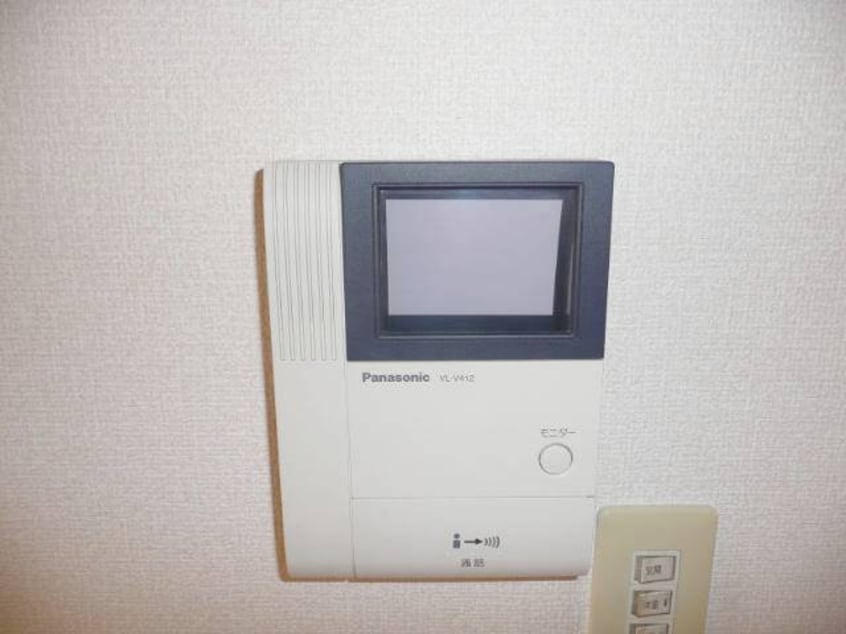  きのくに線・紀勢本線/紀三井寺駅 バス2分名草小学校前下車:停歩6分 1階 築20年