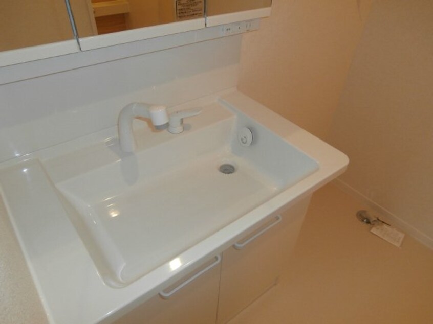  シャーメゾンフローラ