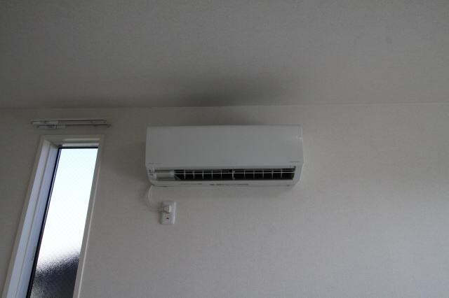 同仕様 南海本線/和歌山市駅 バス10分砂山南下車:停歩10分 1階 築3年