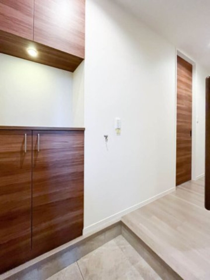 同仕様 南海本線/和歌山市駅 バス10分砂山南下車:停歩10分 1階 築3年