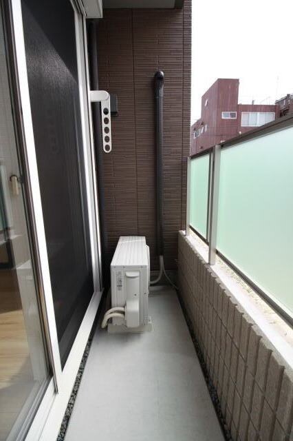 同仕様 南海本線/和歌山市駅 バス10分砂山南下車:停歩10分 1階 築3年