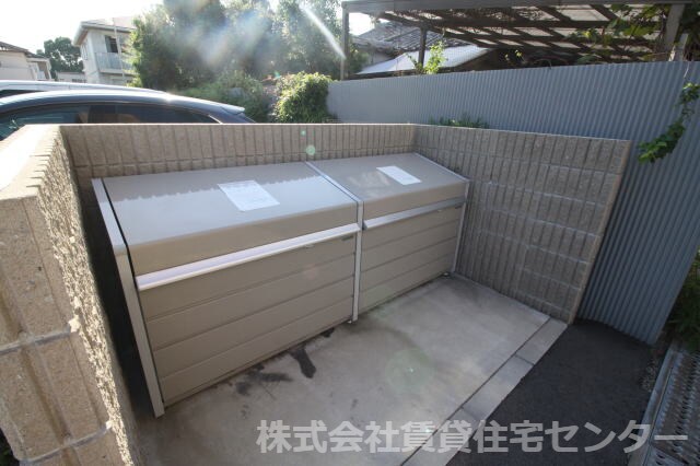  南海本線/和歌山市駅 バス10分砂山南下車:停歩10分 1階 築3年