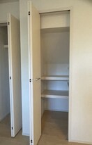  きのくに線・紀勢本線/和歌山市駅 バス30分養翠園前下車:停歩4分 1階 築4年