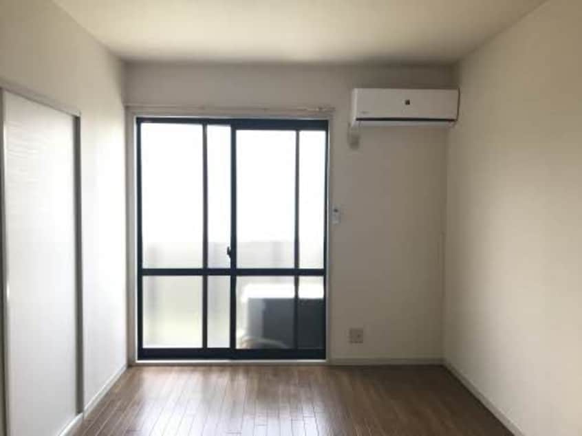  阪和線・羽衣線/和歌山駅 バス25分布引南下車:停歩5分 2階 築27年