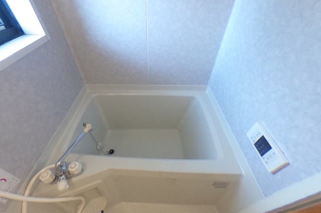  阪和線・羽衣線/和歌山駅 バス25分布引南下車:停歩5分 2階 築27年