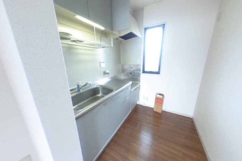  阪和線・羽衣線/和歌山駅 バス25分布引南下車:停歩5分 2階 築27年