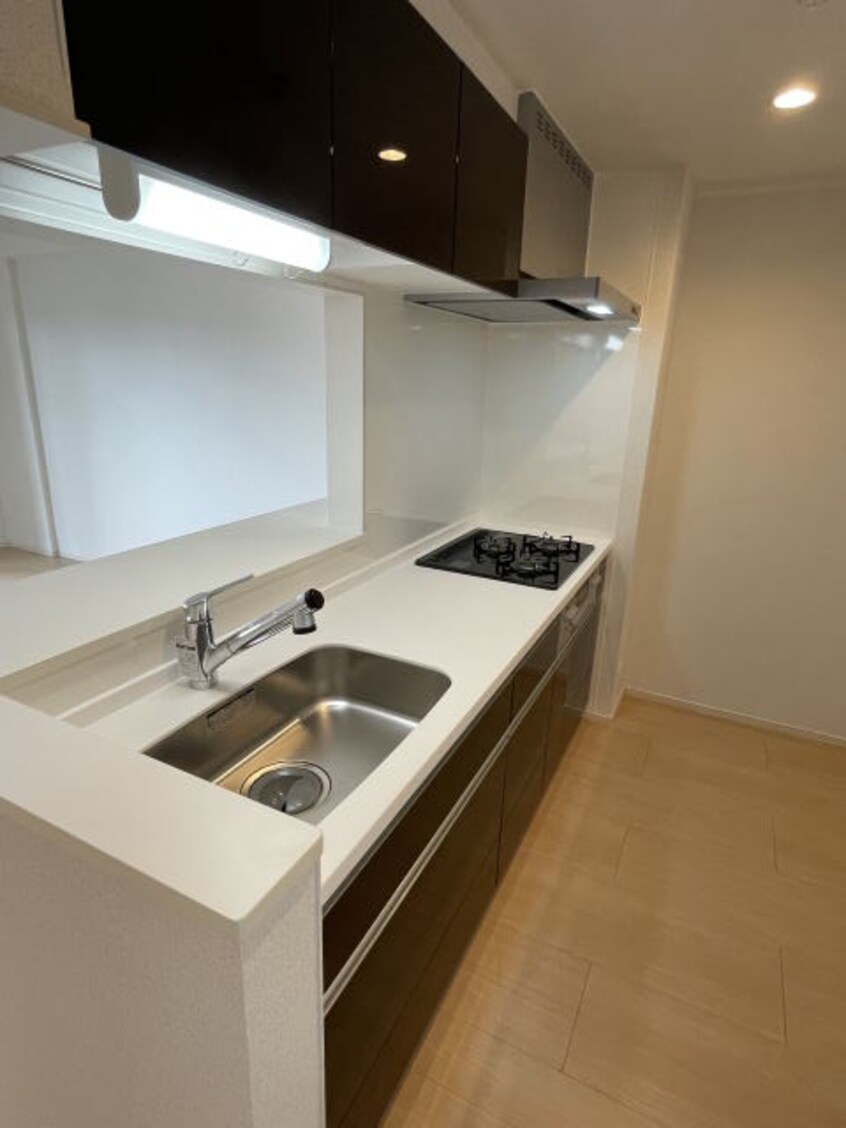  きのくに線・紀勢本線/紀三井寺駅 バス2分名草小学校前下車:停歩5分 4階 築3年