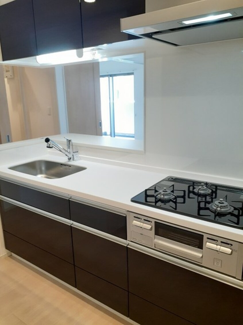  きのくに線・紀勢本線/紀三井寺駅 バス2分名草小学校前下車:停歩5分 4階 築3年