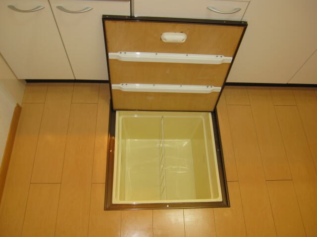 同仕様 きのくに線・紀勢本線/御坊駅 徒歩10分 1階 築15年