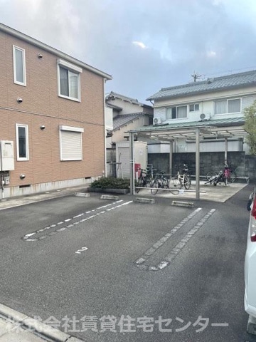  シャーメゾン和歌川
