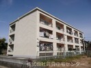 鳴戸プラスチックマンションの外観