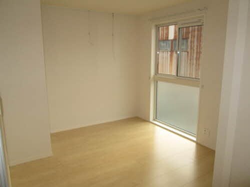  シャーメゾン有田