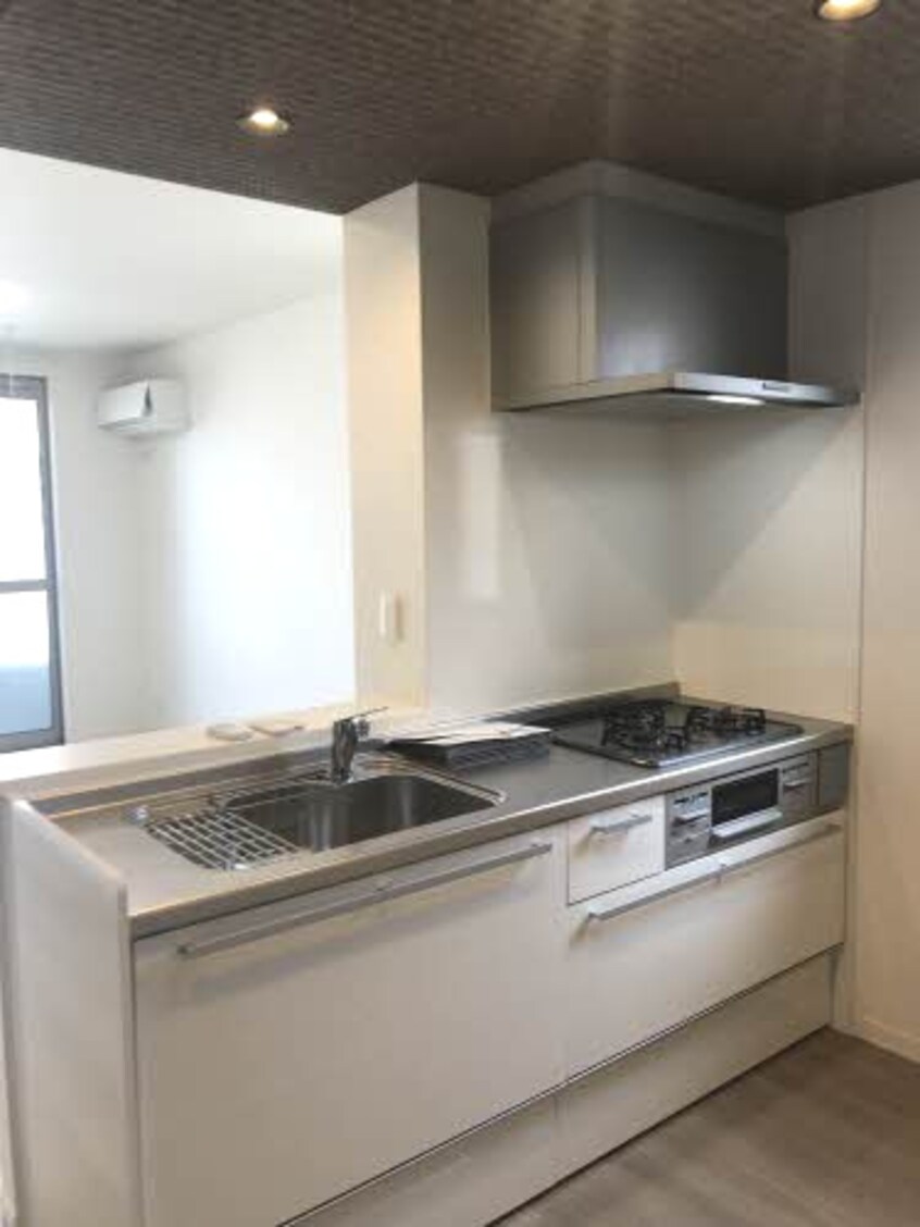  シャーメゾンガーデンズ紀三井寺