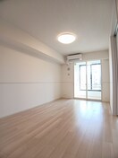  カーザ　フィオーレ