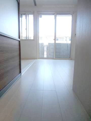  サンライズ湊Ⅱ