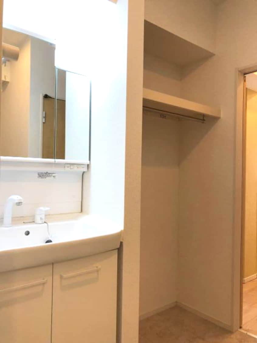  南海本線/和歌山市駅 バス28分大浦下車:停歩6分 2階 築4年