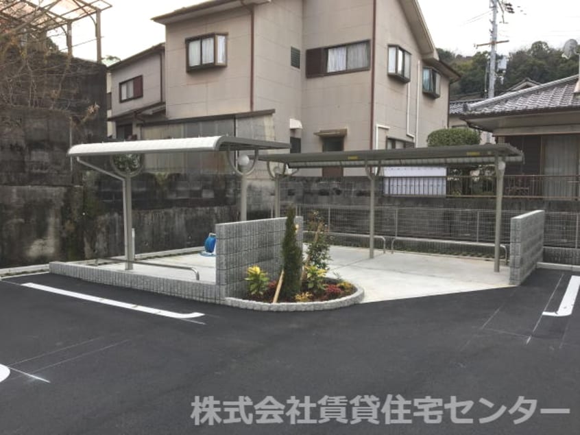  南海本線/和歌山市駅 バス28分大浦下車:停歩6分 2階 築4年