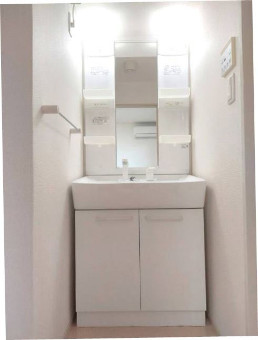 同仕様 きのくに線・紀勢本線/藤並駅 徒歩6分 2階 築13年