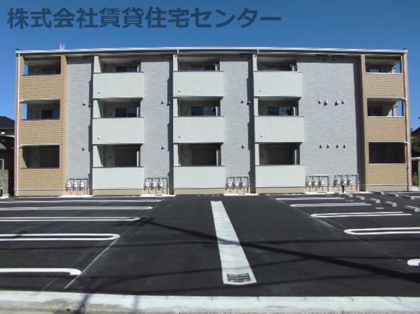  南海本線/和歌山市駅 徒歩26分 1階 築7年