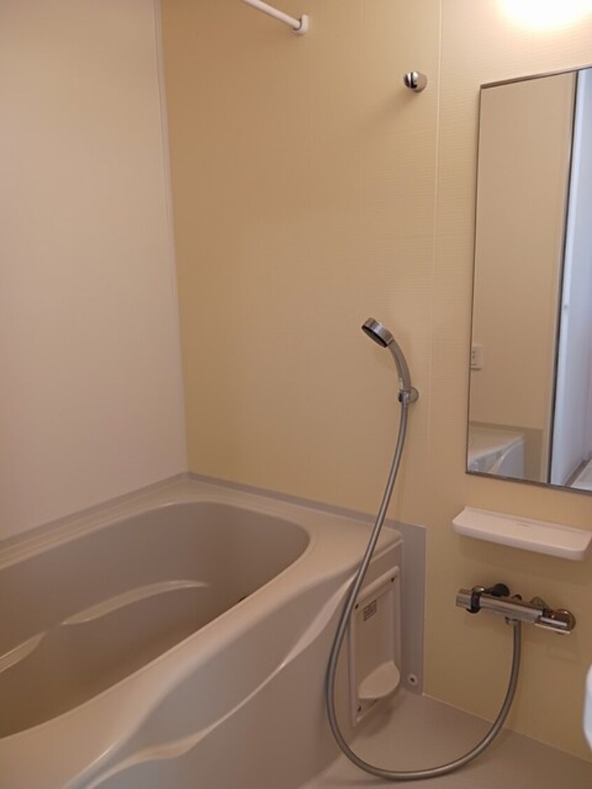  南海本線/和歌山市駅 徒歩26分 1階 築7年