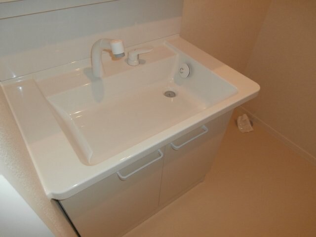  シャーメゾンフローラ