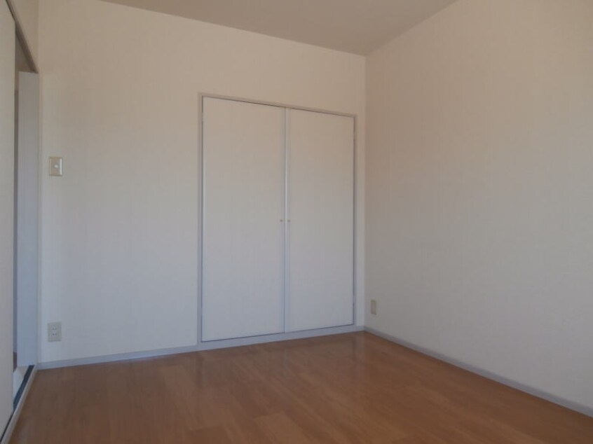  ラ．サルデーヌ