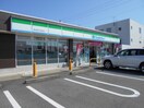 ファミリーマート 御坊湯川町財部店様(コンビニ)まで1095m きのくに線・紀勢本線/御坊駅 徒歩5分 1階 築16年