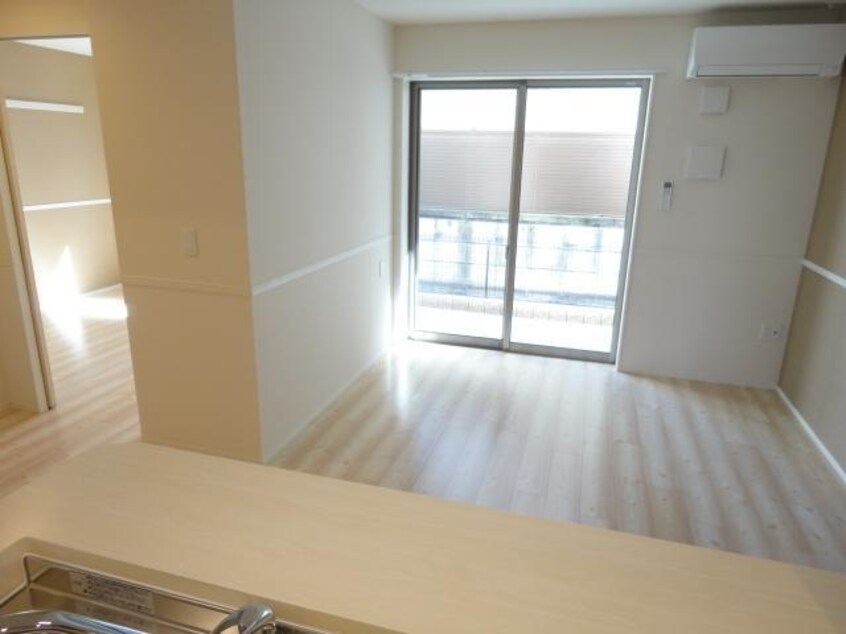  コーラルヴィラ出島Ａ