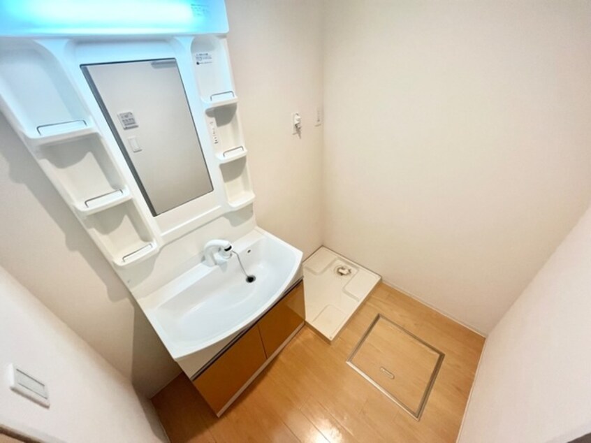  ラ・カーサ　HANA