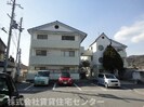 ファミール六十谷の外観