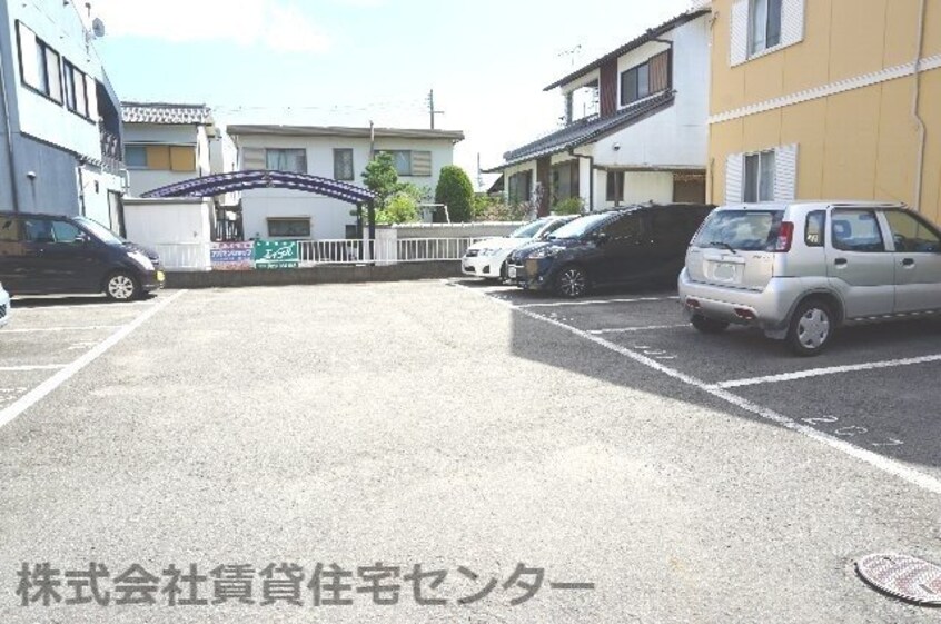  きのくに線・紀勢本線/和歌山市駅 バス20分次郎丸下車:停歩12分 2階 築31年