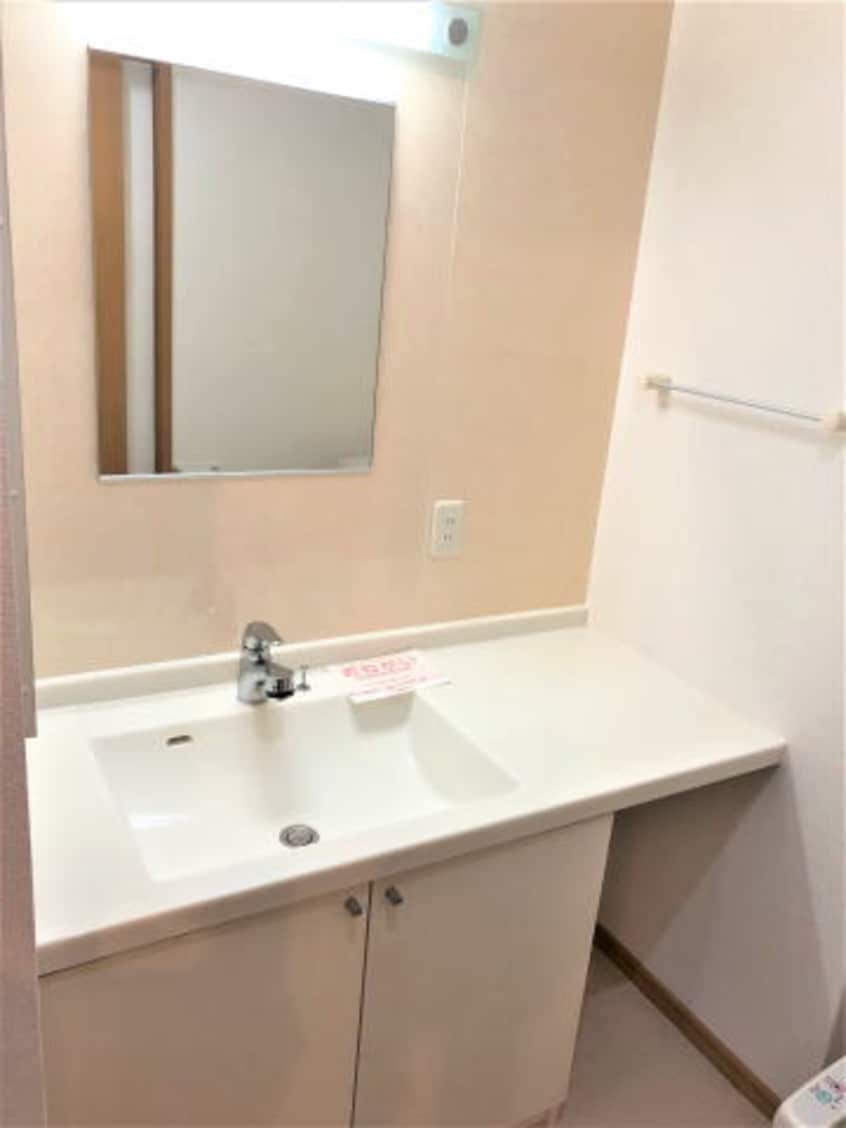  ぺシュール西小二里