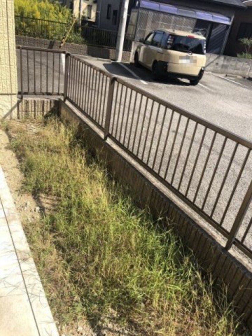 テラス：同仕様 エクセレンス六十谷