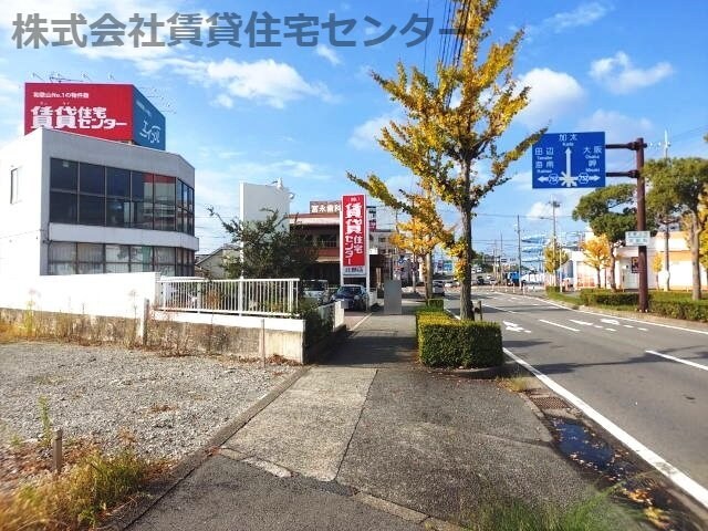  クラウンハイツ次郎丸