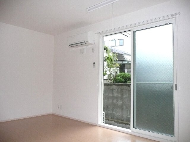  マイ・ピエス・ヒロ